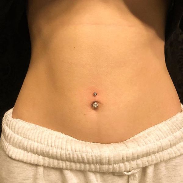 belly button piercing page