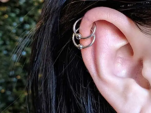 double ring helix piercing
