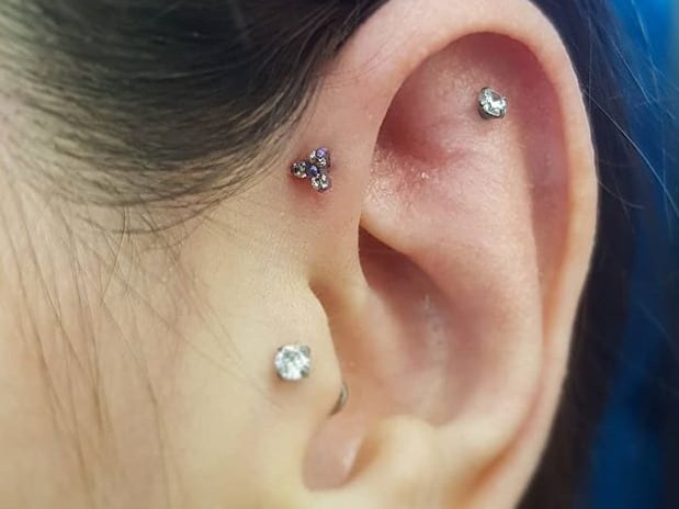 front helix piercing