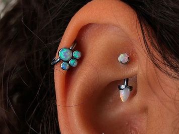 helix and rook piercing