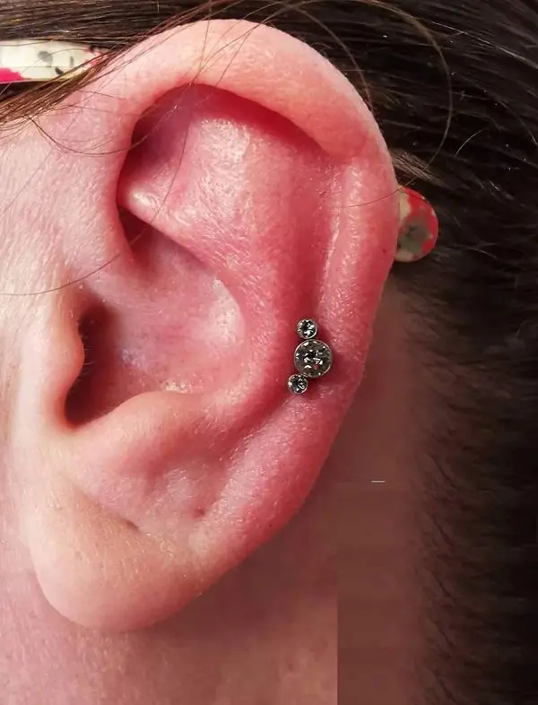 jewelry auricle piercing