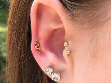 jewelry idea auricle piercing