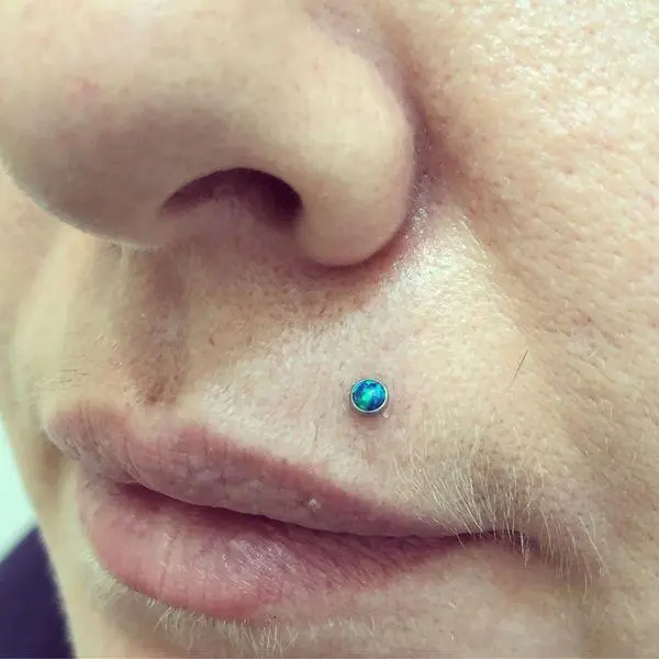 Monroe Piercing Guide & Image Ideas - Aftercare Jewelry - Right Piercing