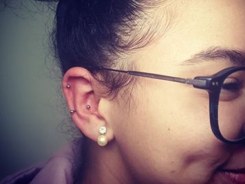 snug piercing and helix