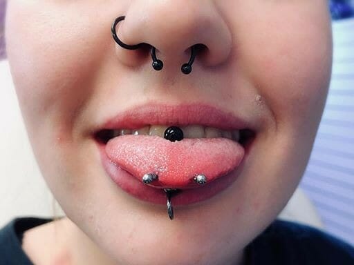 tongue piercing infections