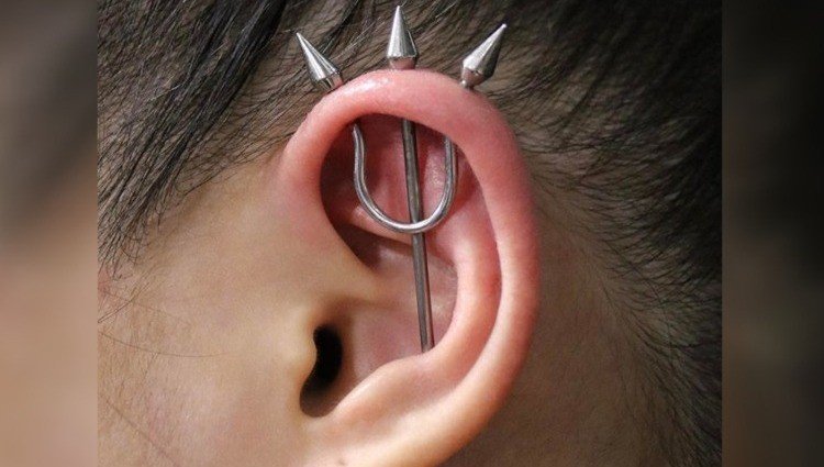trident piercing